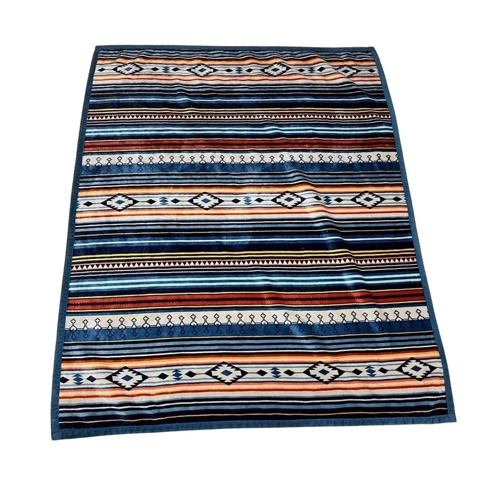 Tribal Southwestern‎ Geometric Pattern Cozy Sherpa Fleece Blanket